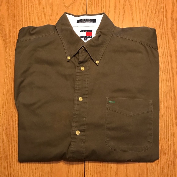 VTG Tommy Hilfiger Button Down shirt. Size XL. - Picture 4 of 5